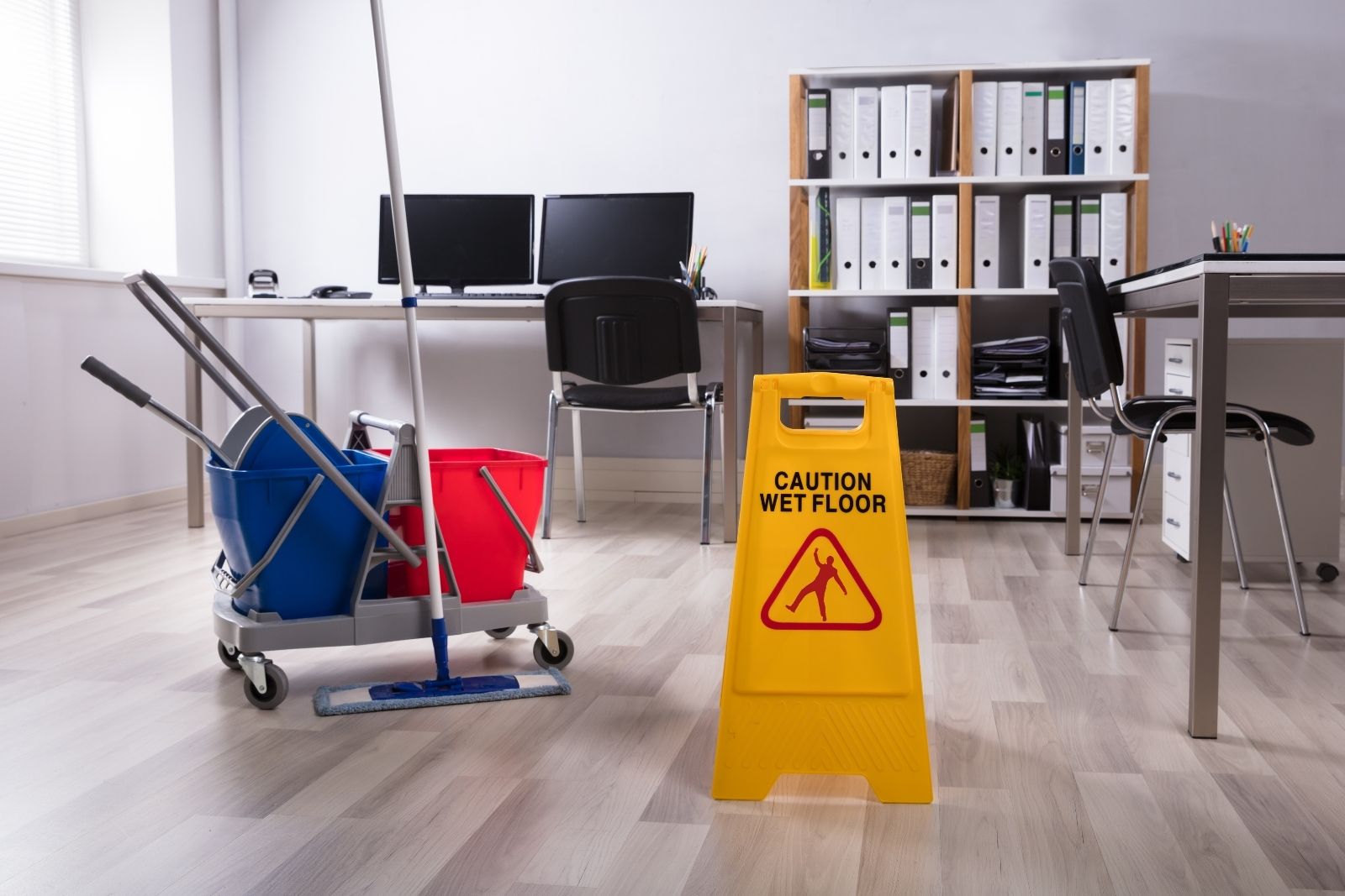 impresa di pulizie uffici igiene pavimenti
